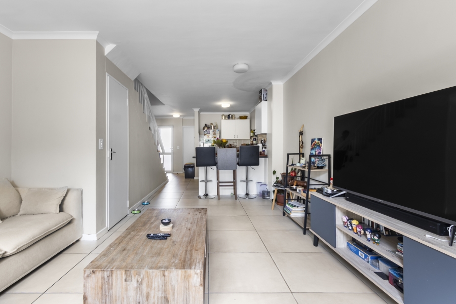 2 Bedroom Property for Sale in Heathfield Western Cape